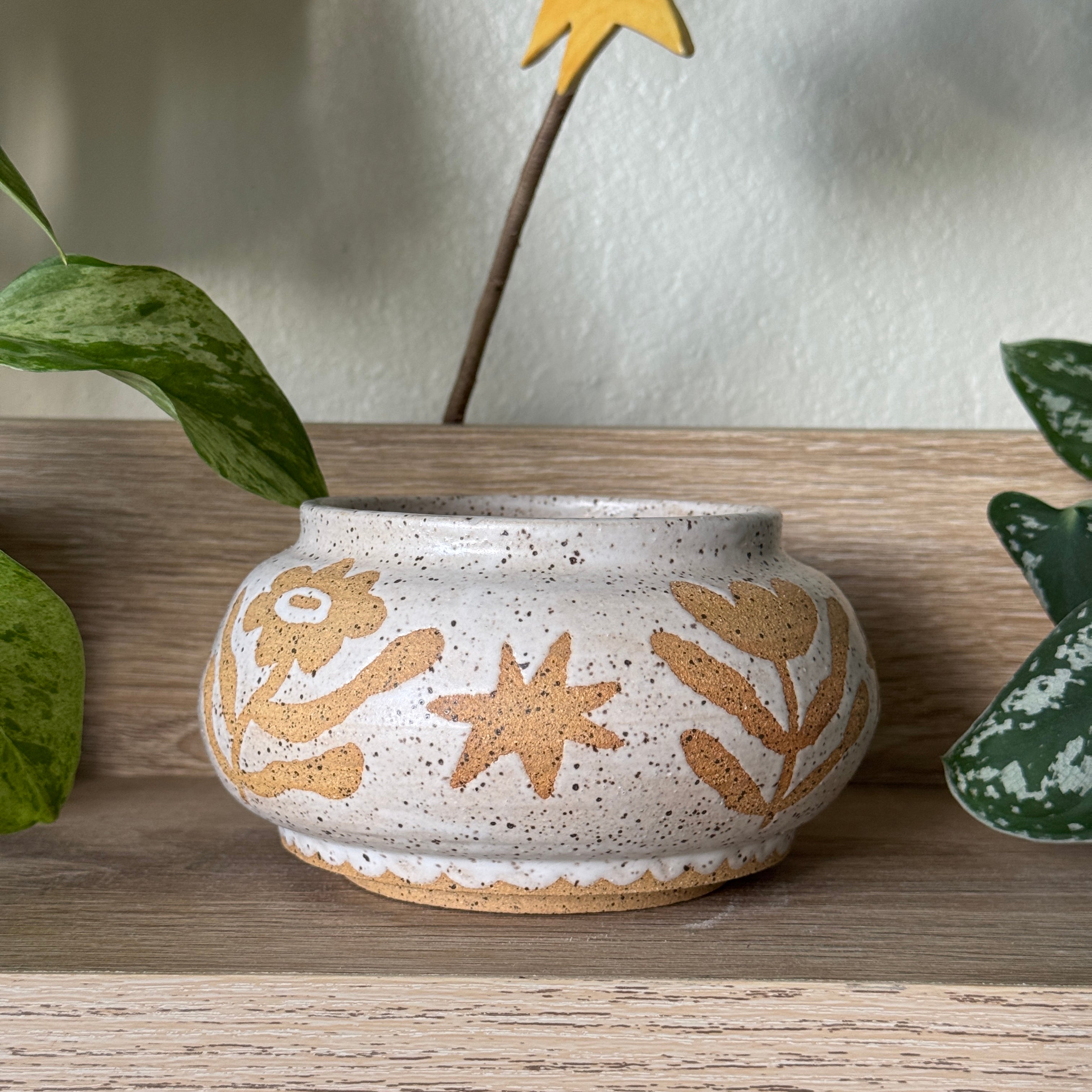 wildflower catchall