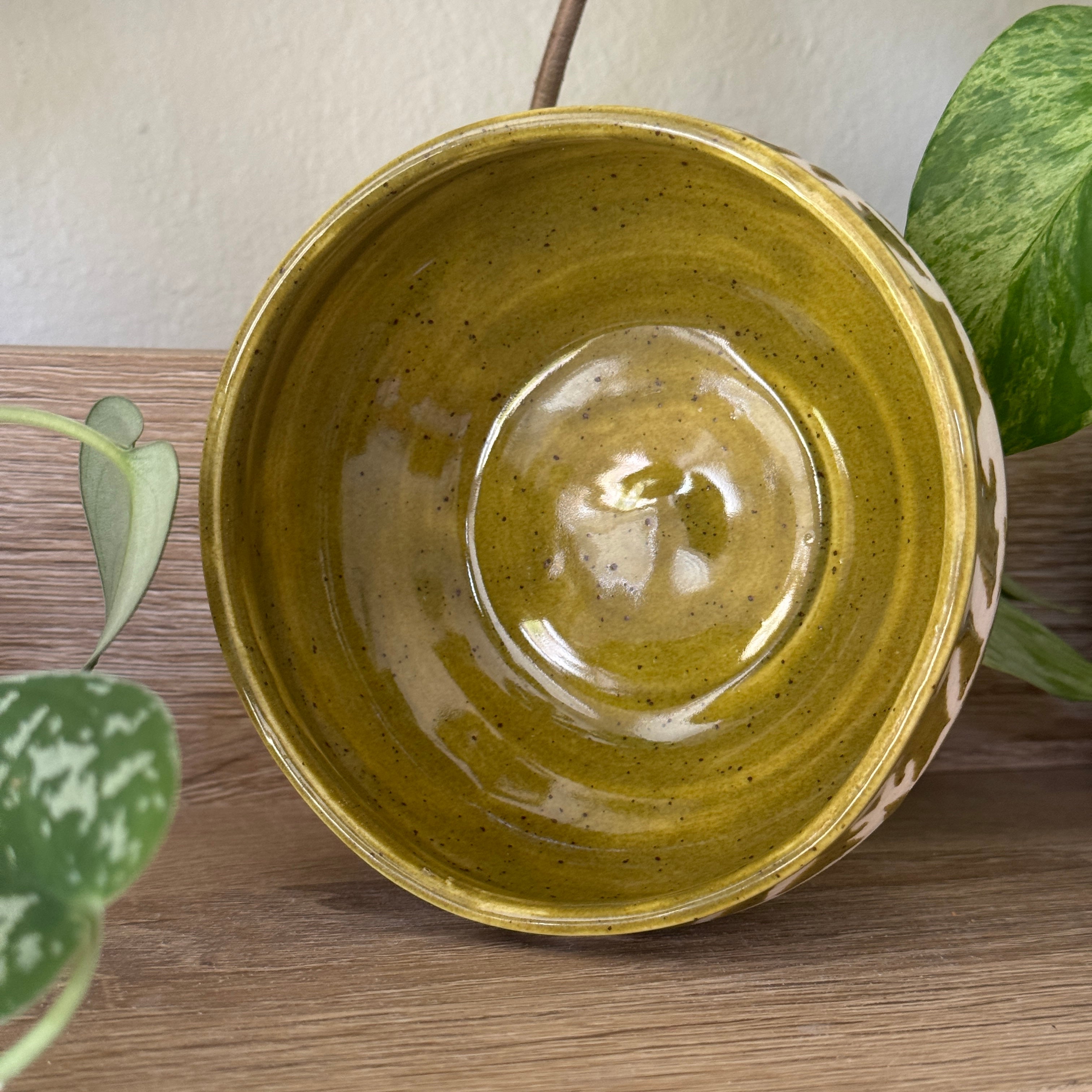 meadow garland porcelain bowl